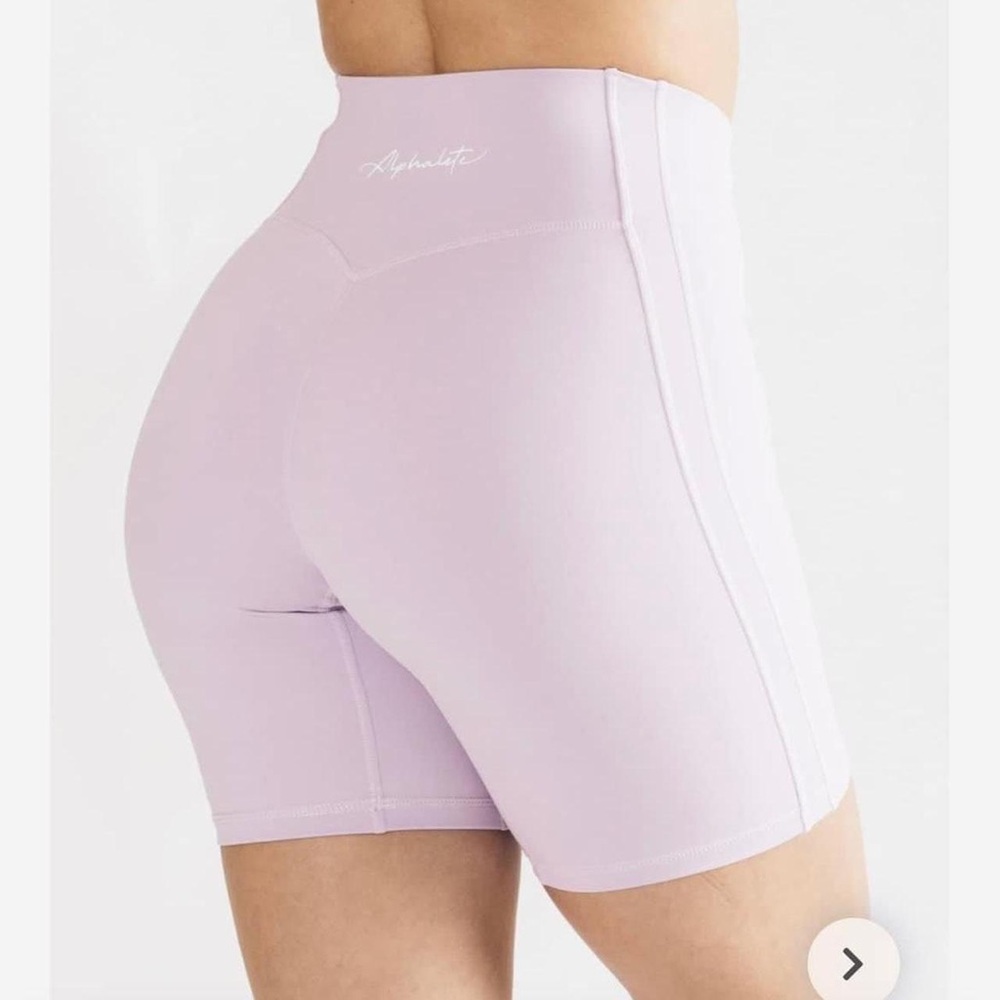 🎀ALPHALETE🎀 biker shorts lilac